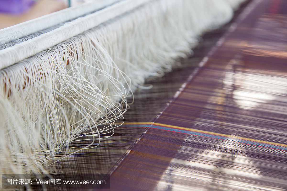 丝线在织造机上制造工艺