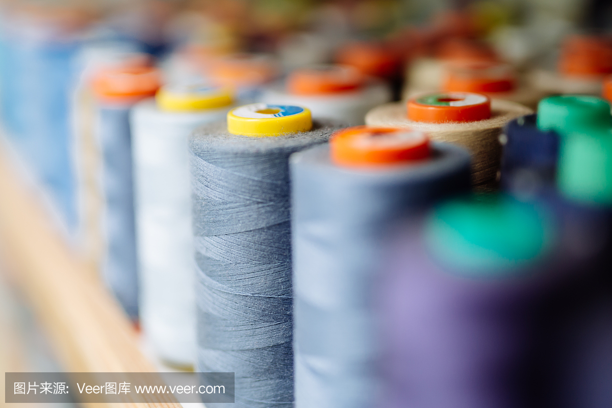 用于织物和纺织工业的彩色线轴